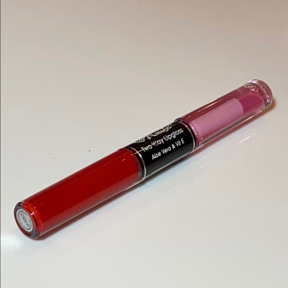 NEW Amuse 2-Way LIP GLOSS DUO Aloe Vera Vitamin E Red Color Tinted Shine 6280-10 - Picture 4 of 4